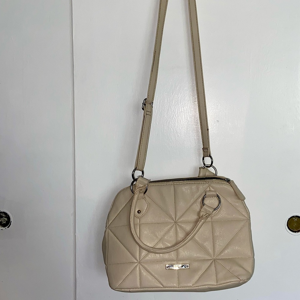 Like new tan NINE WEST handbag with shoulder strap
